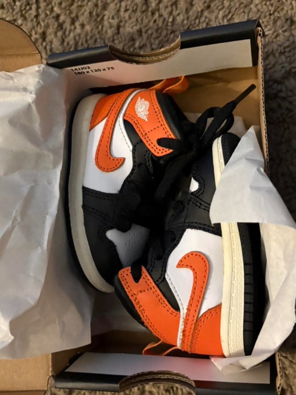 Baby shoes